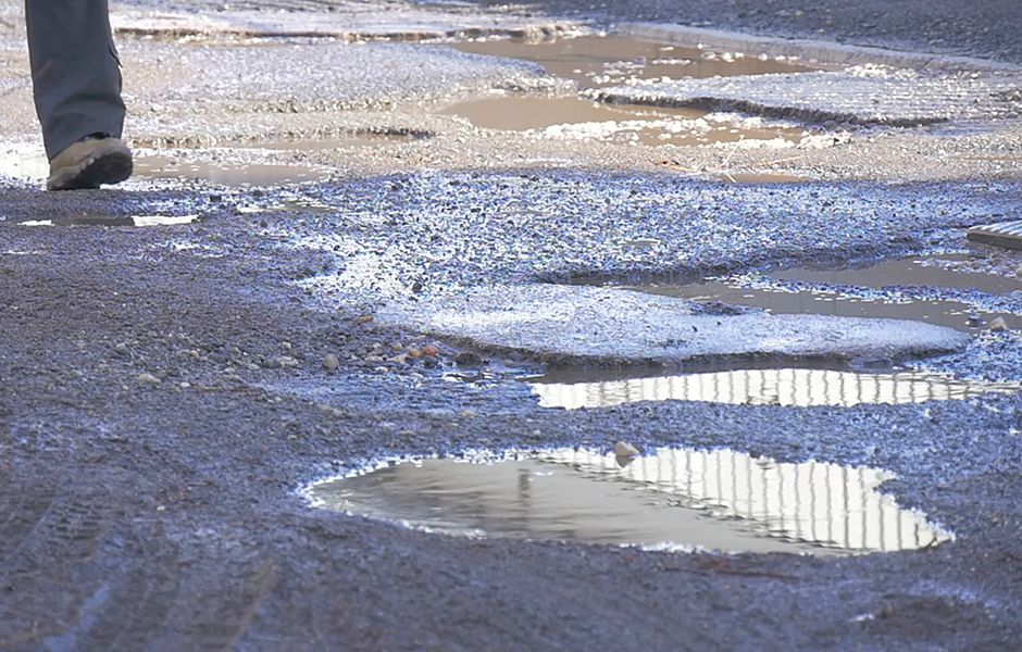 how to keep mosquitoes away 23423424 - چگونه از دست پشه&zwnj;ها در امان باشیم؟