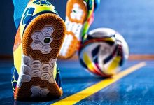 how to kick a futsal ball hard 5657687 220x150 - چگونه در فوتبال یک شوت محکم بزنیم؟