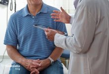 Bowel cancer 5 min 220x150 - درمان سرطان سینه گرید ۱ و هر آنچه باید درباره آن بدانید.